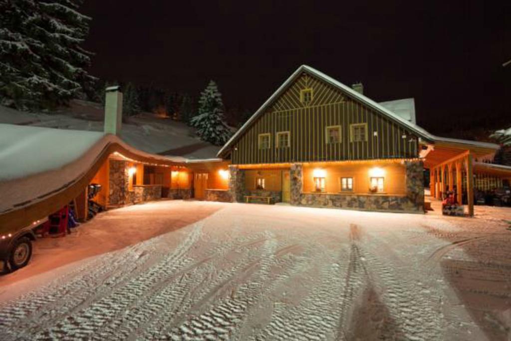 Residence Buffalo Špindlerŭv Mlýn Cameră foto